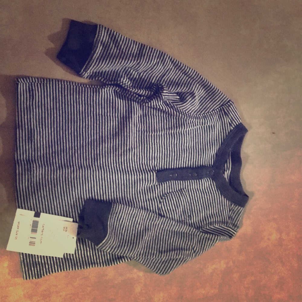 Boys 6 month Carters long sleeve shirt